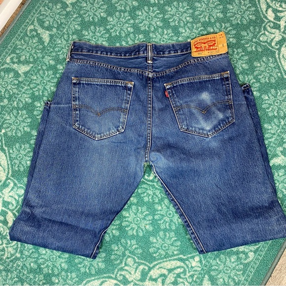 Levi’s 501 Wallet Worn Pocket Jeans - Picture 12 of 16